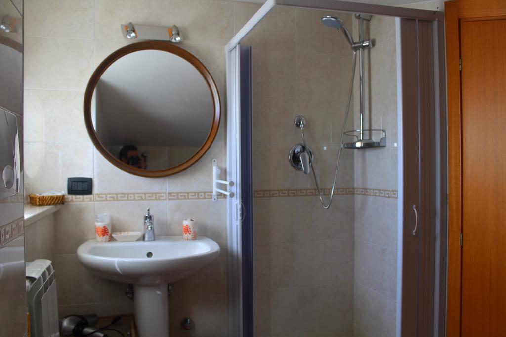 Hotel Colle Sul Mare Térmoli Habitación foto